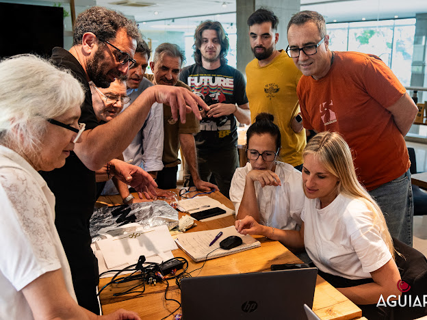 Trabajo colaborativo — Práctica en clase